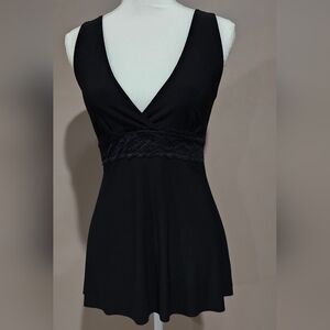 Lipstick Tank Top size Medium